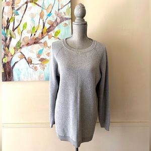 LIZ CLAIBORNE 🩶SPARKLING SILVER🩶 SWEATER SIZE LARGE 🌟NWOT🌟